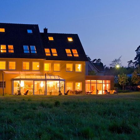 Hotel Am Mueritz-Nationalpark Варен Экстерьер фото