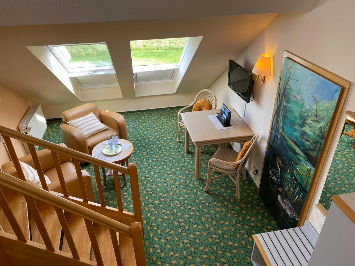 Hotel Am Mueritz-Nationalpark Варен Экстерьер фото